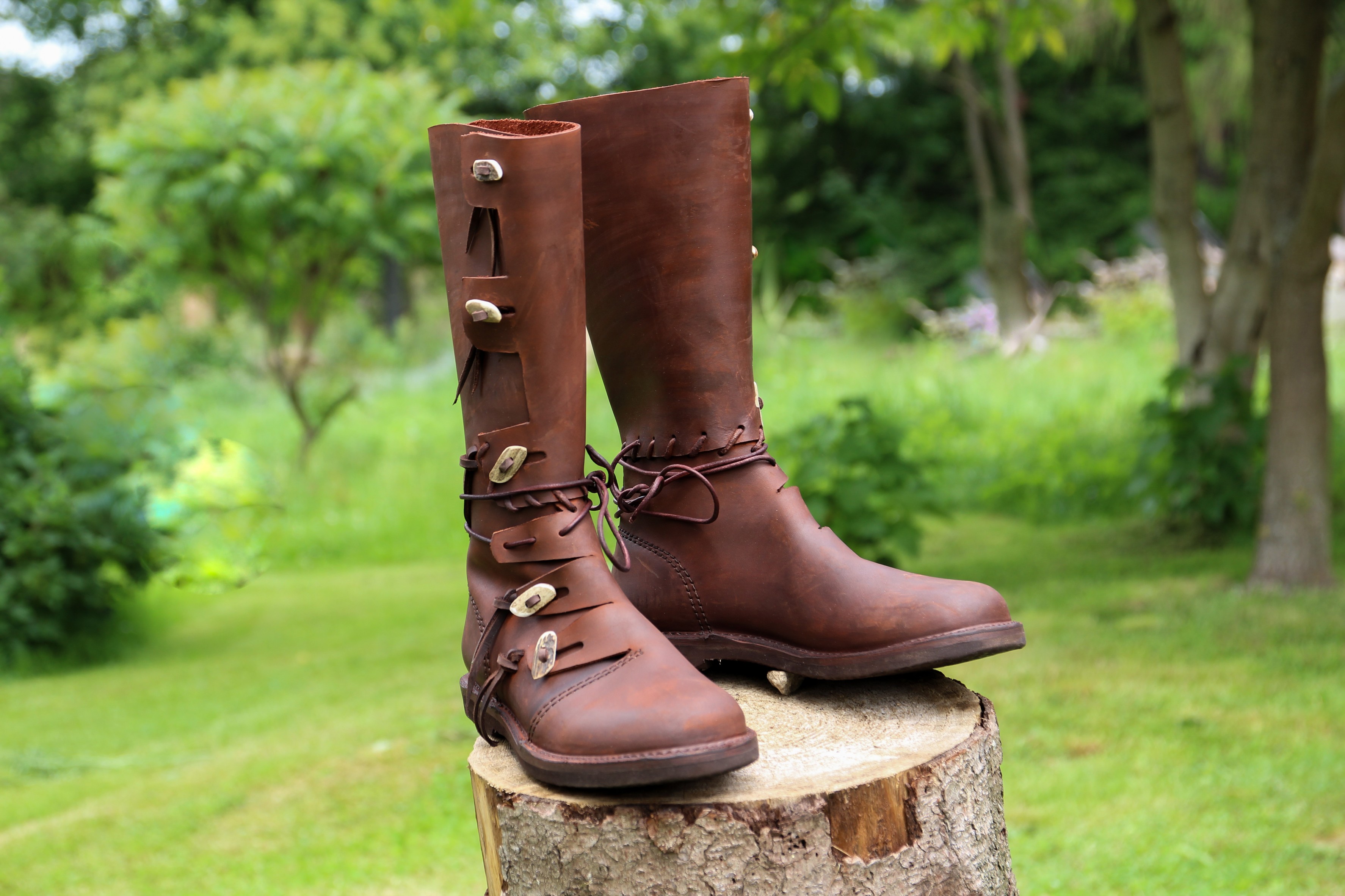 Vysoké vikingské boty 31 cm