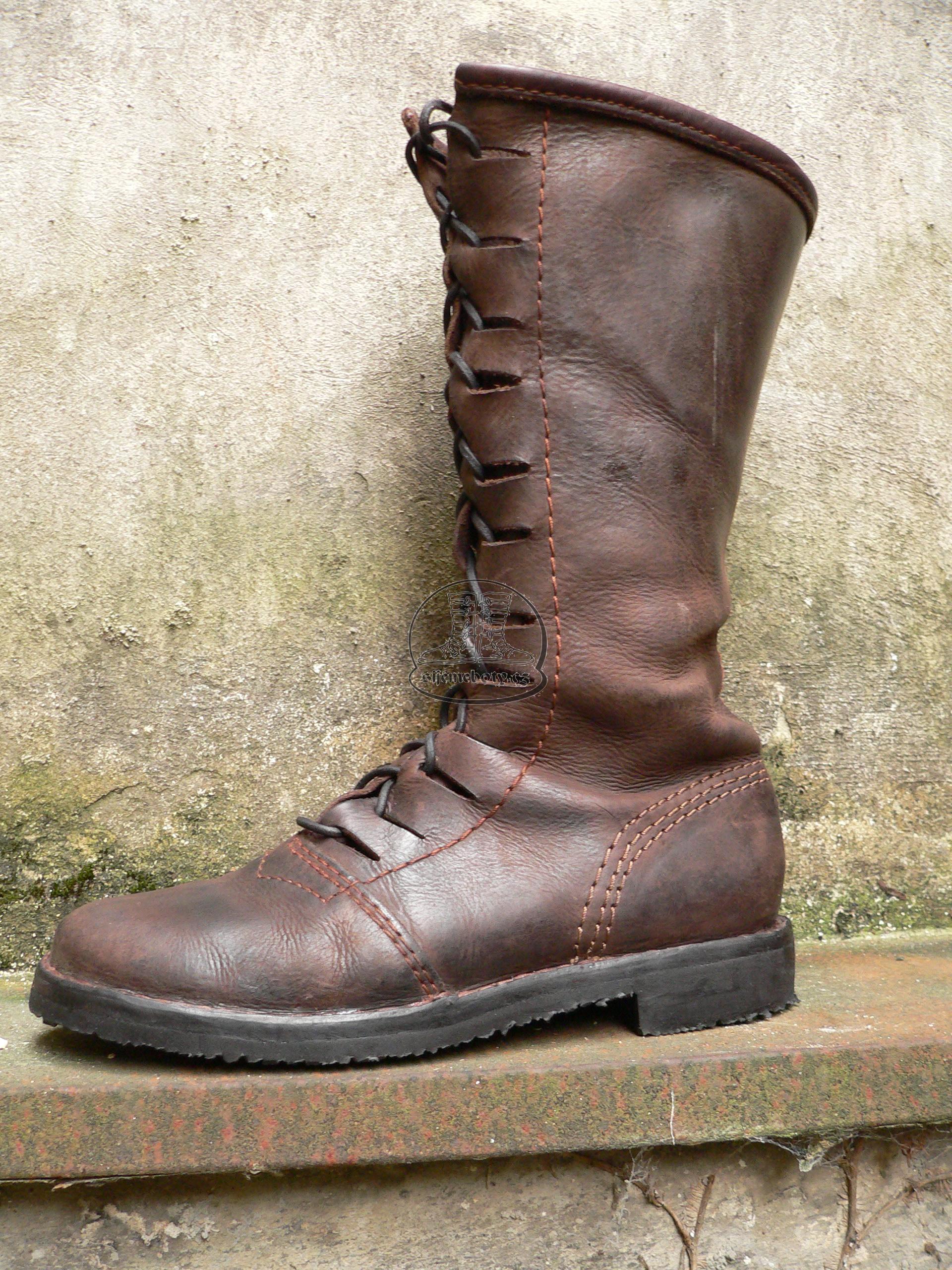 Středověké boty Husita