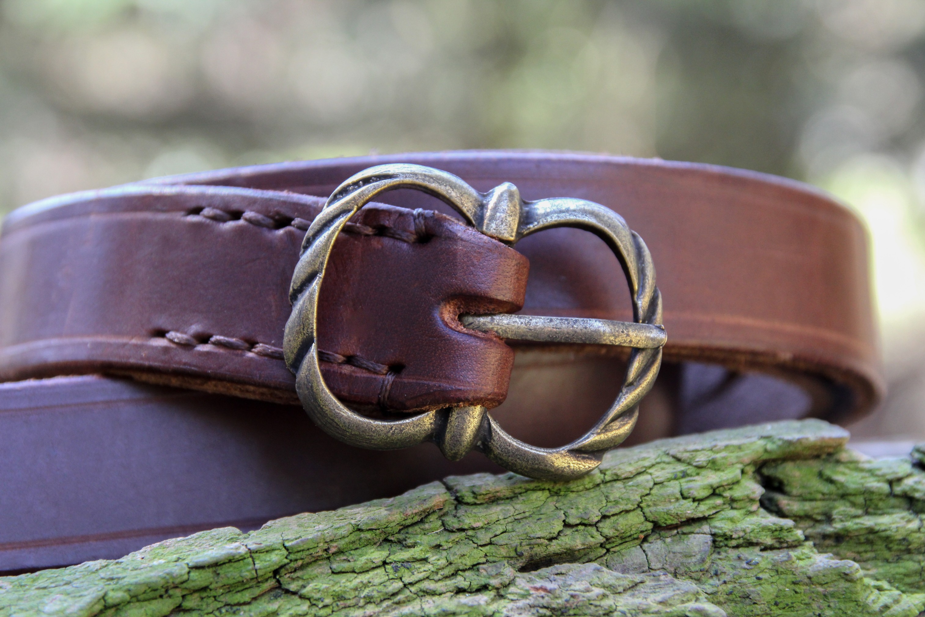 Kožený opasek ze 16. století