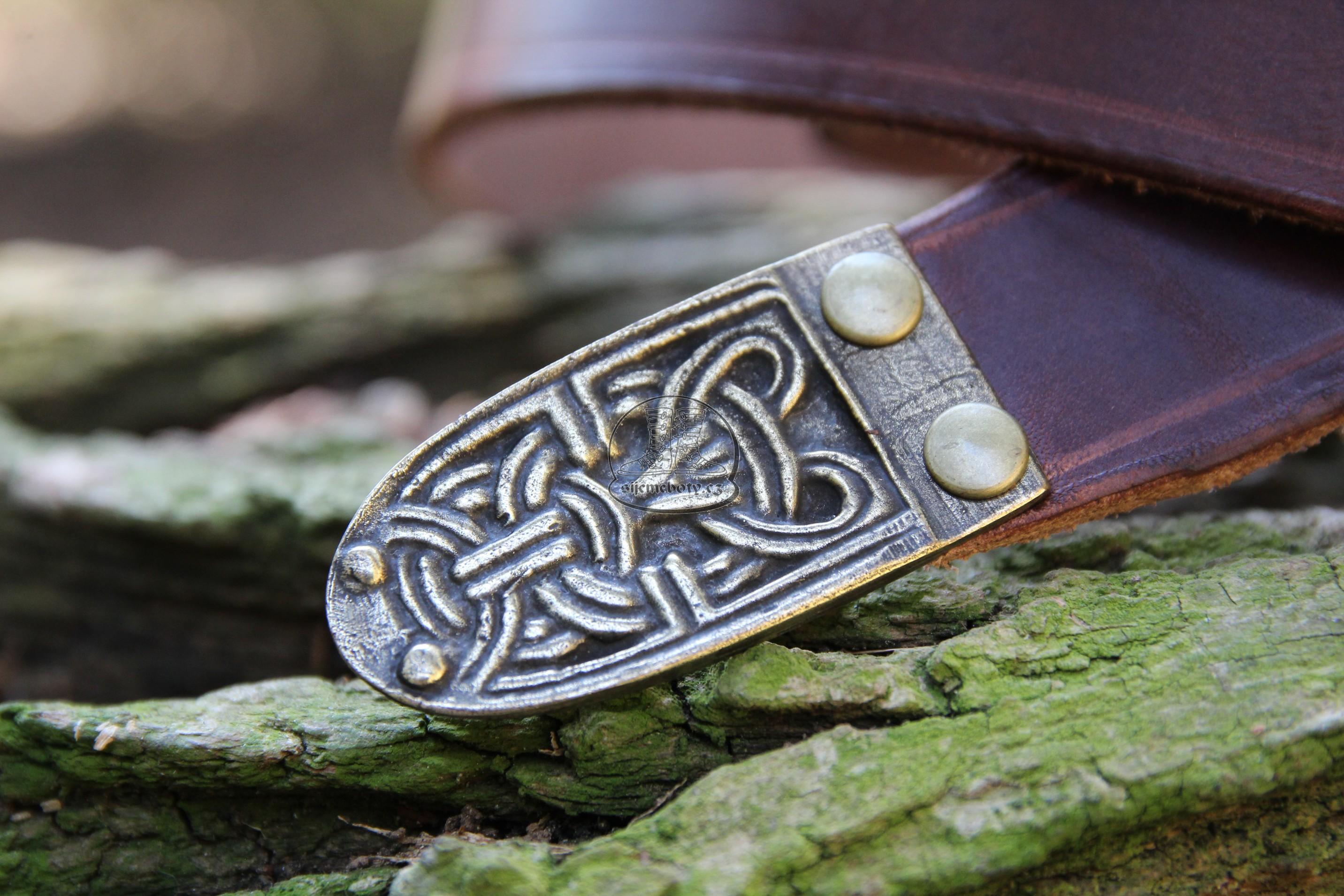 Vikingský opasek datovaný do konce 8. století